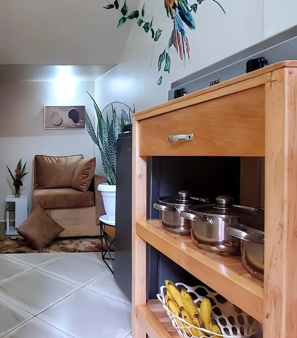 Orchid Gardens; Studio Apartment, Minimalist كامبالا